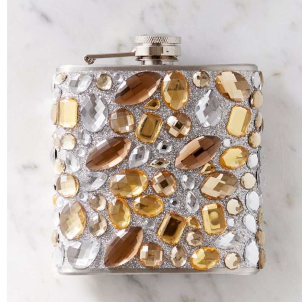 NWT Urban Outfitters Stainless Steel 6 oz flask